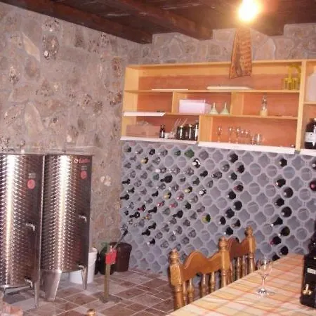 In With Terrace, Air Conditioning, Wi-fi, Washing Machine *